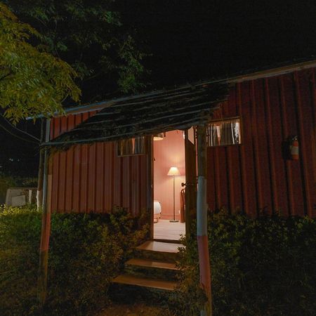 Lahermitage Resort Lansdowne Bagian luar foto