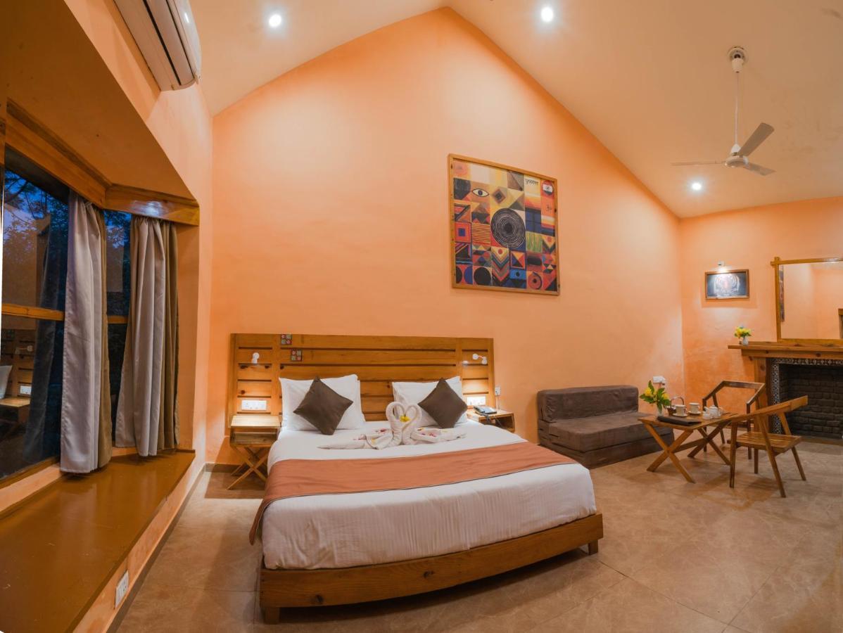 Lahermitage Resort Lansdowne Bagian luar foto