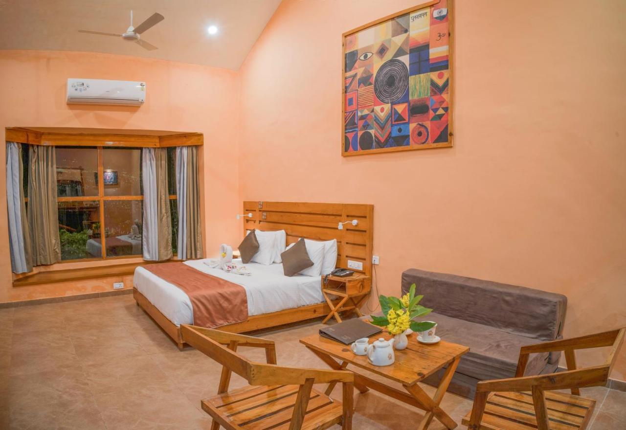 Lahermitage Resort Lansdowne Bagian luar foto